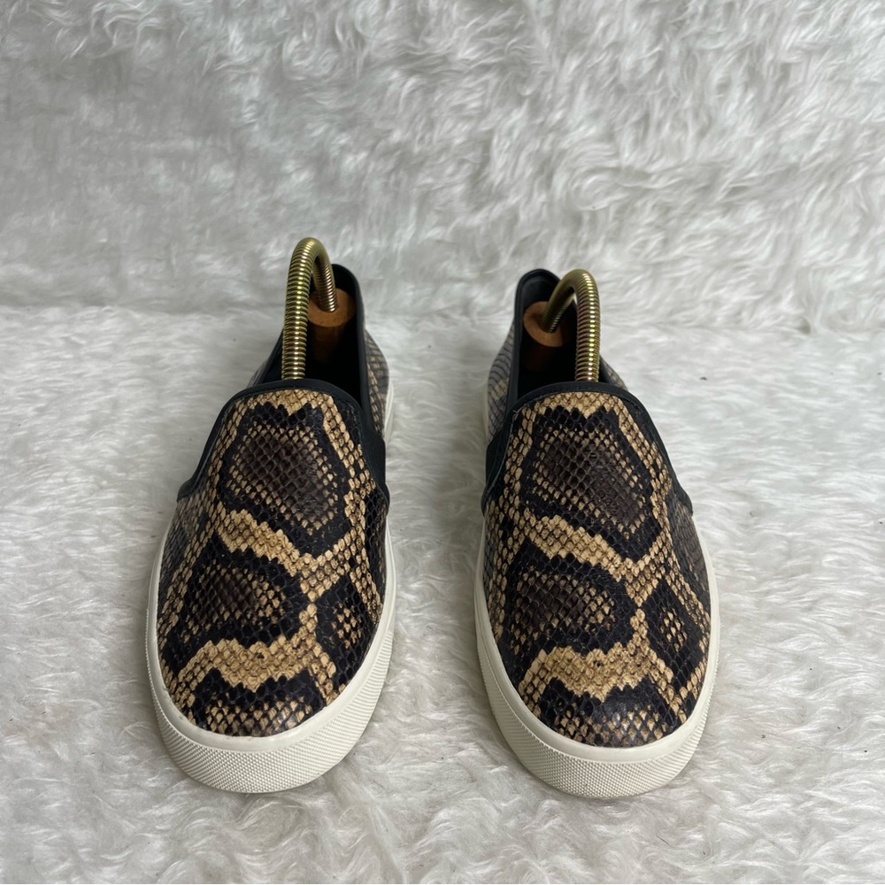 VINCE Slip On Loafer Sneaker 7 Leather Animal Print Snake - Picture 12 of 15